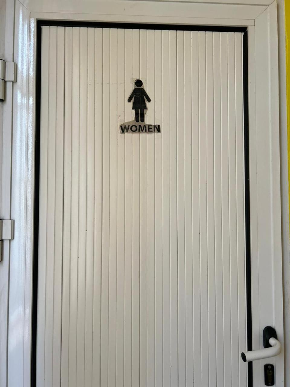 Hostel124 Баку Экстерьер фото